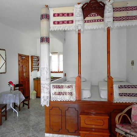 Mihalis Studios Lakki  Екстер'єр фото